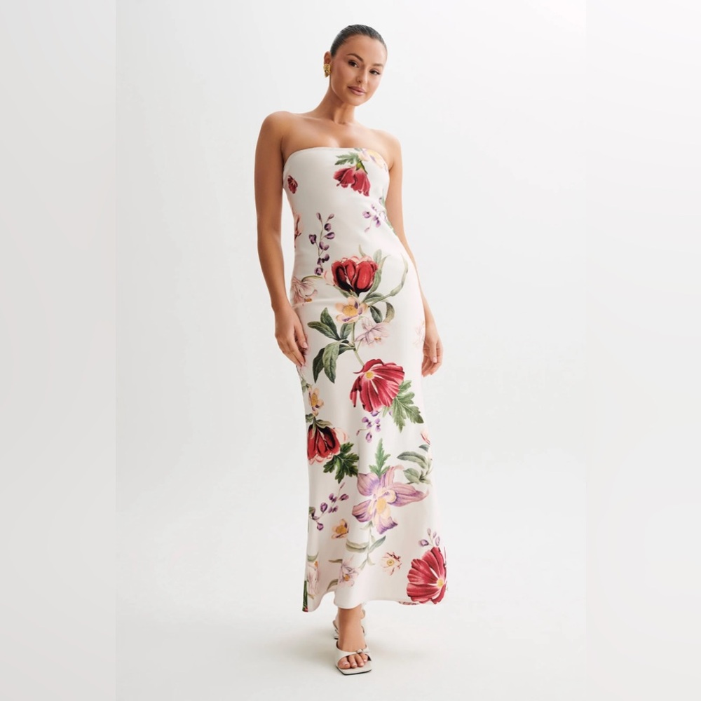 Meshki Claudette Strapless Satin Maxi
Dress - Bella Rosa Print

Was $135